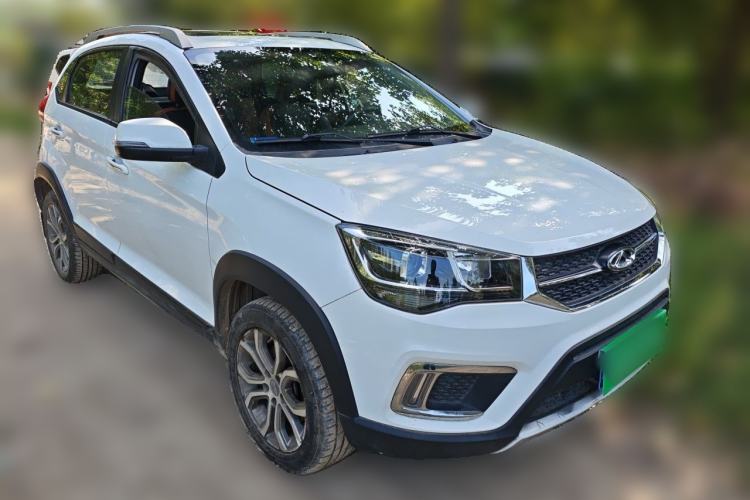 Used Chery Tiggo 3X 2017 1.5L Manual Luxury Edition Front Right 45 Deg