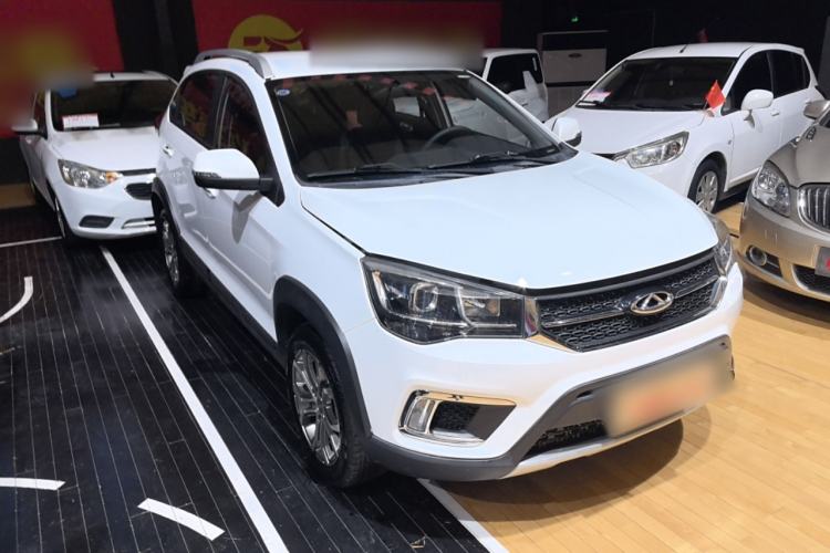 Used Chery Tiggo 3X 2017 1.5L Automatic Fashion Edition Front Right 45 Deg