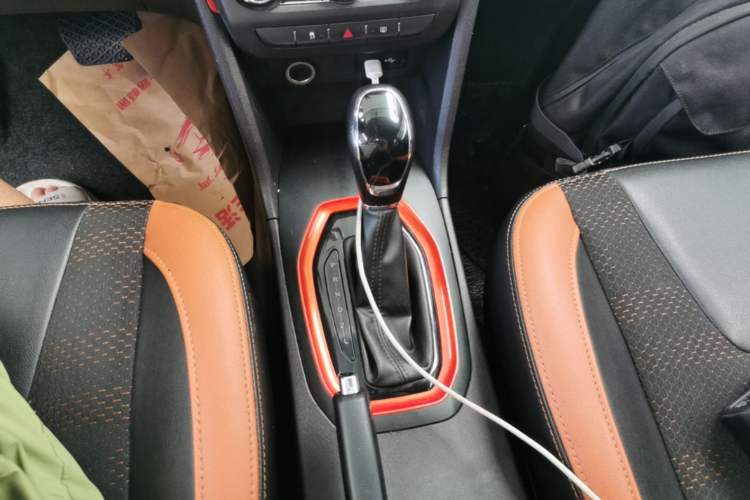 Used Chery Tiggo 3X 2017 1.5L Automatic Fashion Edition Gear Lever