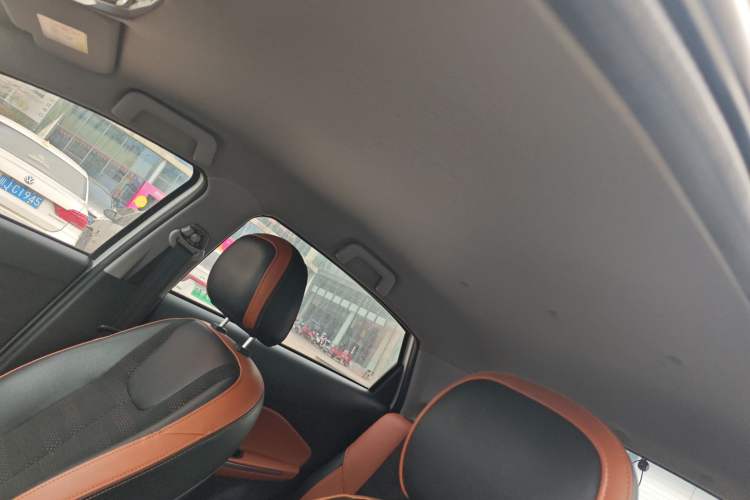 Used Chery Tiggo 3X 2017 1.5L Automatic Fashion Edition Headliner