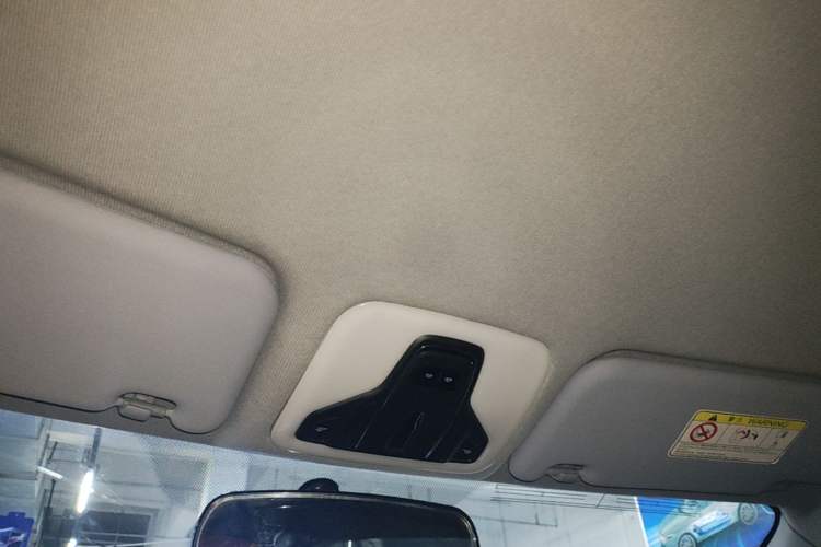 Used Chery Tiggo 3X 2017 1.5L Automatic Fashion Edition Headliner