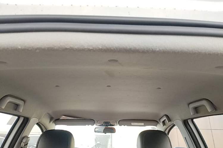 Used Chery Tiggo 3X 2017 1.5L Automatic Fashion Edition Headliner