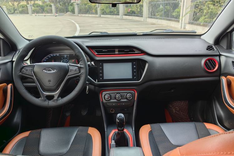 Used Chery Tiggo 3X 2017 1.5L Manual Luxury Edition Interior 1
