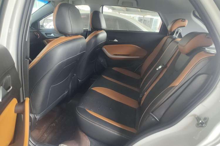 Used Chery Tiggo 3X 2017 1.5L Automatic Fashion Edition Interior 1
