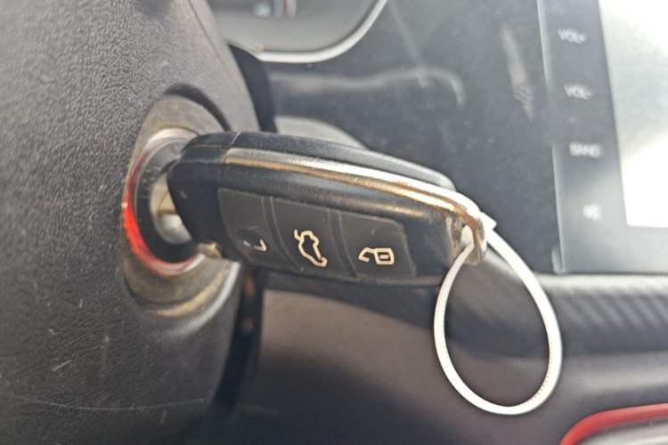 Used Chery Tiggo 3X 2017 1.5L Automatic Fashion Edition Interior 1