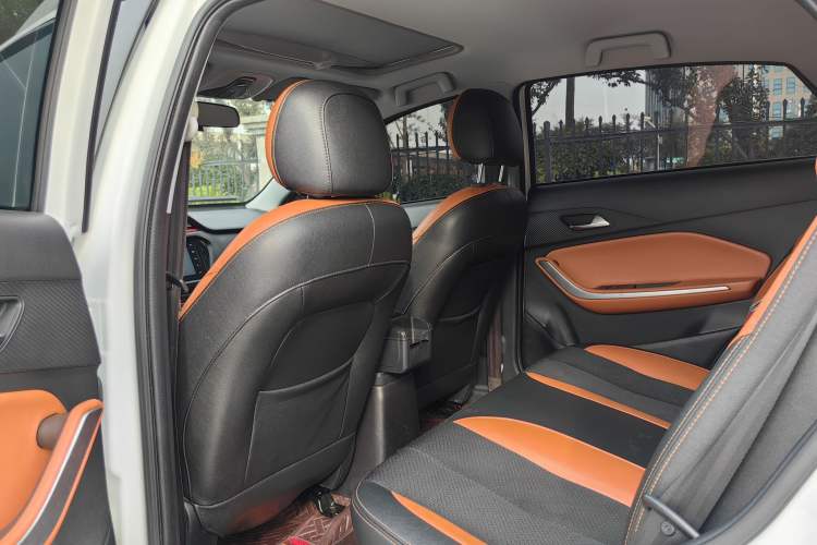 Used Chery Tiggo 3X 2017 1.5L Manual Luxury Edition Interior 2