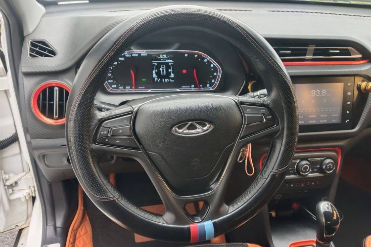 Used Chery Tiggo 3X 2017 1.5L Automatic Fashion Edition Interior 2