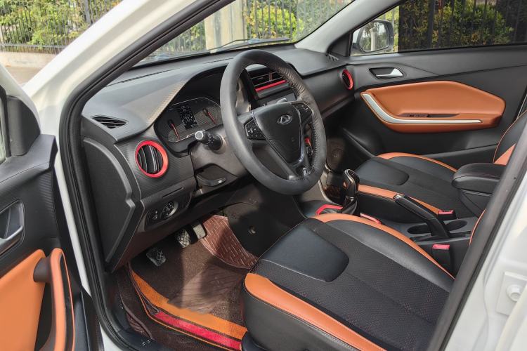 Used Chery Tiggo 3X 2017 1.5L Manual Luxury Edition Interior 3