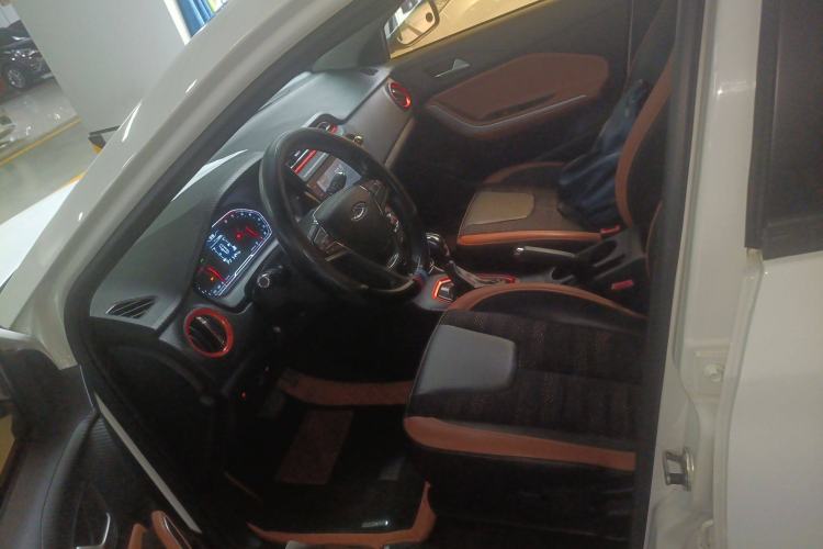 Used Chery Tiggo 3X 2017 1.5L Automatic Fashion Edition Interior 3