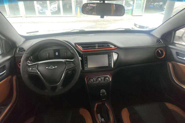 Used Chery Tiggo 3X 2017 1.5L Automatic Fashion Edition Interior 3