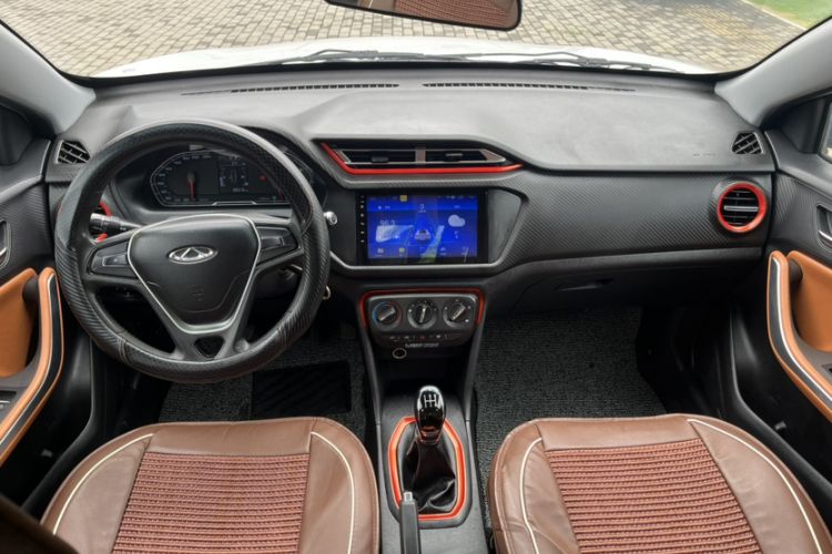 Used Chery Tiggo 3X 2017 1.5L Manual Comfort Edition Interior 4