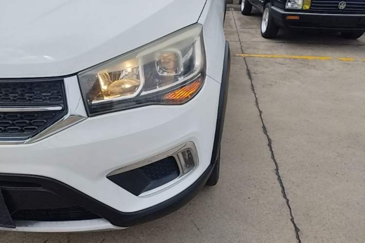 Used Chery Tiggo 3X 2017 1.5L Automatic Fashion Edition Left Front Headlight