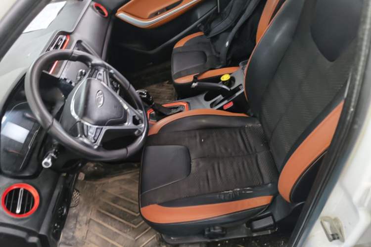Used Chery Tiggo 3X 2017 1.5L Automatic Fashion Edition Left Front Seat