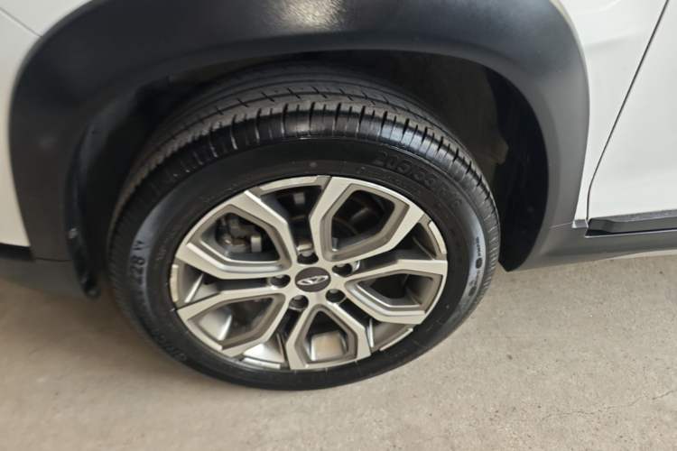 Used Chery Tiggo 3X 2017 1.5L Manual Fashion Edition Left Front Wheel Hub