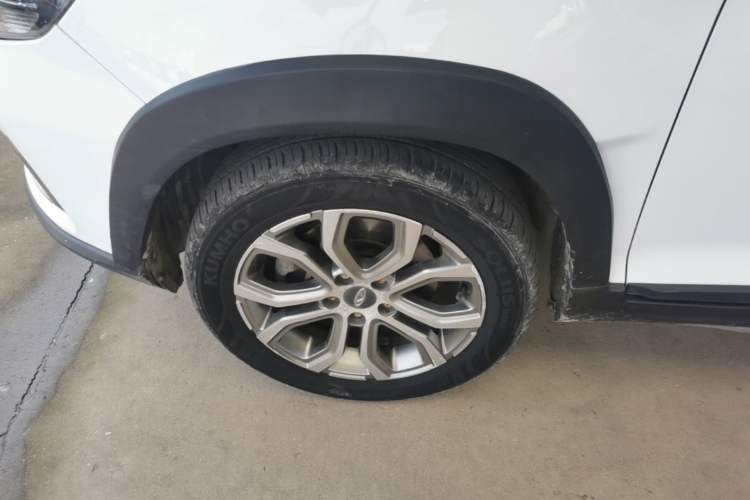 Used Chery Tiggo 3X 2017 1.5L Automatic Fashion Edition Left Front Wheel Hub