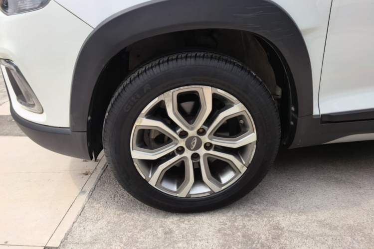 Used Chery Tiggo 3X 2017 1.5L Manual Luxury Edition Left Front Wheel Hub