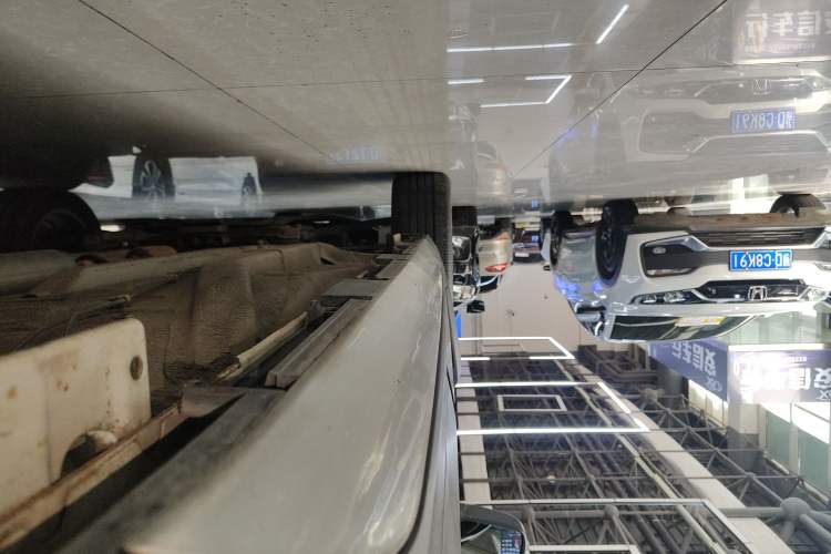 Used Chery Tiggo 3X 2017 1.5L Automatic Luxury Edition Left Side Sill