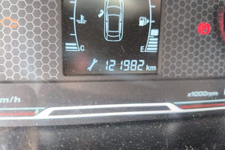 Used Chery Tiggo 3X 2017 1.5L Manual Fashion Edition Odometer Close Up