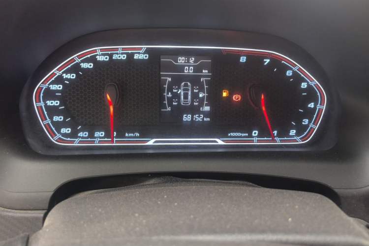 Used Chery Tiggo 3X 2017 1.5L Manual Urban Leading Edition Odometer Close Up