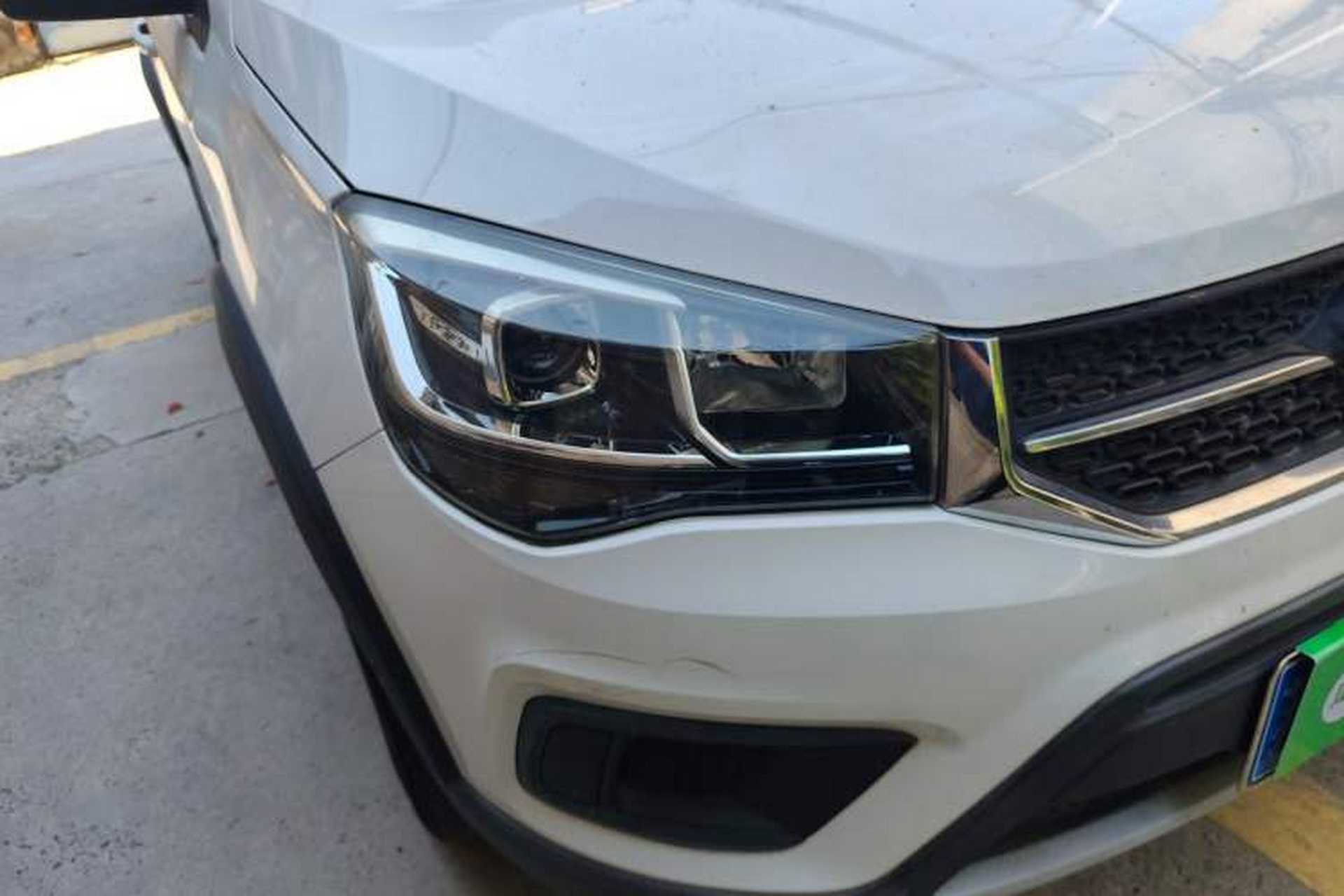 Used Chery Tiggo 3X 2017 1.5L Automatic Comfort Edition Right Front Headlight