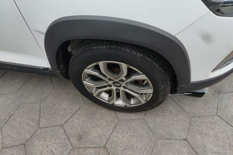 Used Chery Tiggo 3X 2017 1.5L Manual Luxury Edition Right Front Wheel Hub