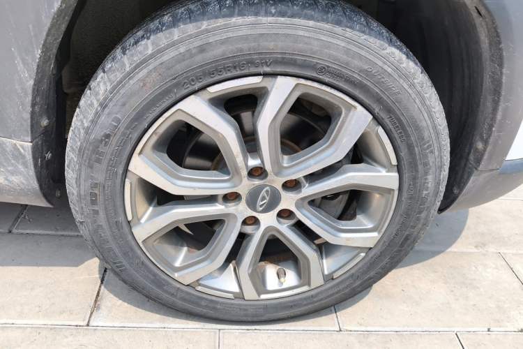 Used Chery Tiggo 3X 2017 1.5L Manual Fashion Edition Right Front Wheel Hub