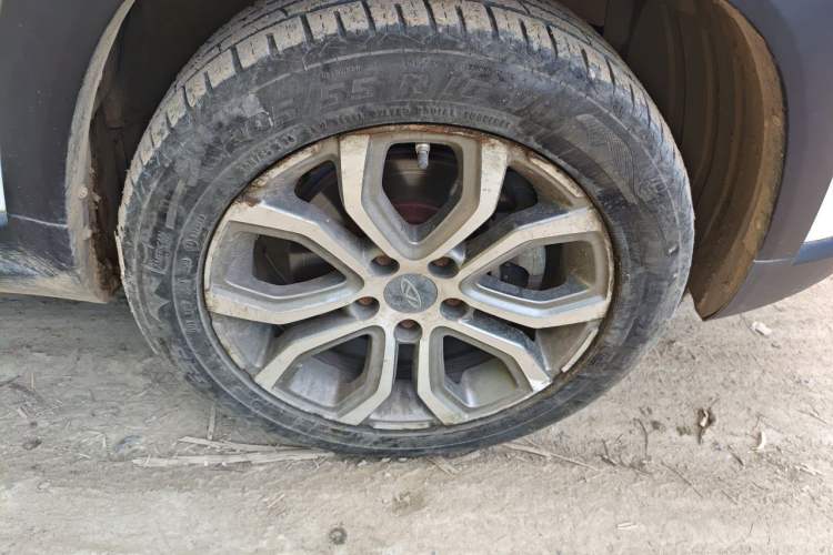 Used Chery Tiggo 3X 2017 1.5L Manual Luxury Edition Right Front Wheel Hub
