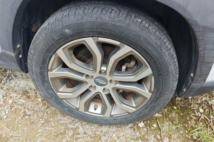 Used Chery Tiggo 3X 2017 1.5L Automatic Luxury Edition Right Front Wheel Hub