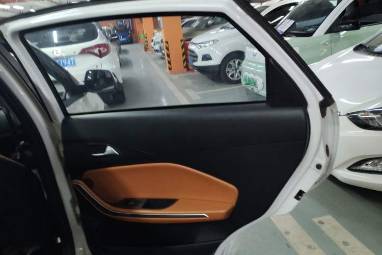 Used Chery Tiggo 3X 2017 1.5L Automatic Fashion Edition Right Rear Door Interior