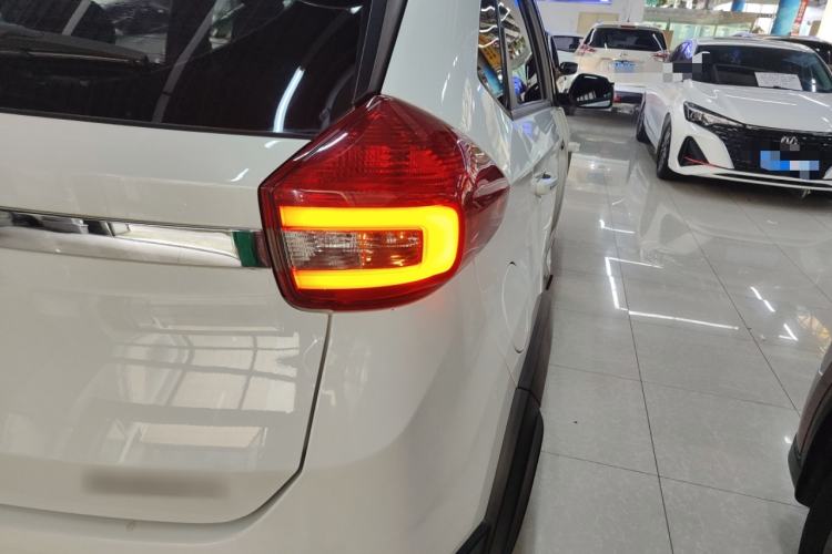 Used Chery Tiggo 3X 2017 1.5L Automatic Luxury Edition Right Rear Taillight
