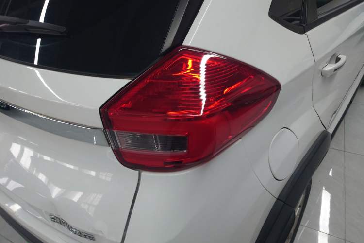 Used Chery Tiggo 3X 2017 1.5L Automatic Urban Leading Edition Right Rear Taillight