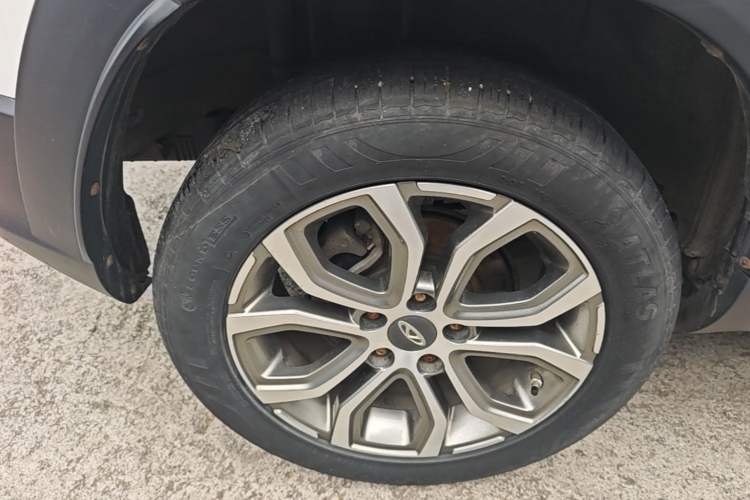 Used Chery Tiggo 3X 2017 1.5L Automatic Luxury Edition Right Rear Wheel Hub