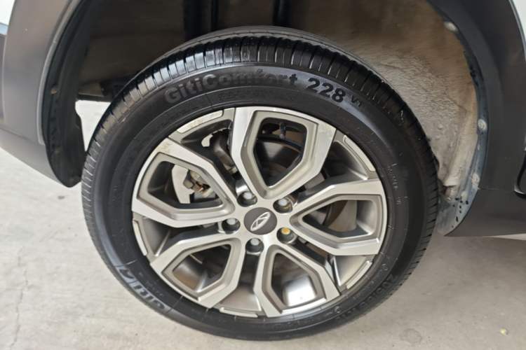 Used Chery Tiggo 3X 2017 1.5L Manual Fashion Edition Right Rear Wheel Hub