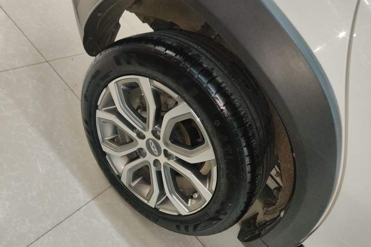Used Chery Tiggo 3X 2017 1.5L Automatic Luxury Edition Right Rear Wheel Hub
