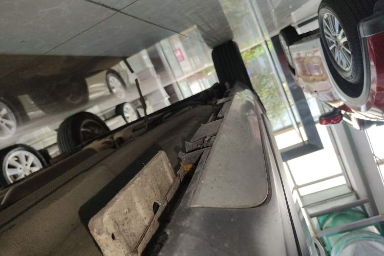 Used Chery Tiggo 3X 2017 1.5L Automatic Luxury Edition Right Side Sill