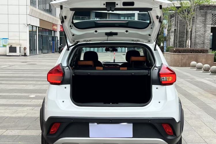 Used Chery Tiggo 3X 2017 1.5L Automatic Urban Leading Edition Trunk