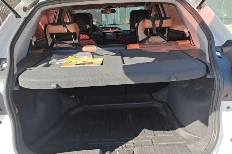 Used Chery Tiggo 3X 2017 1.5L Automatic Fashion Edition Trunk