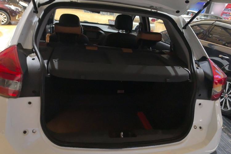 Used Chery Tiggo 3X 2017 1.5L Automatic Fashion Edition Trunk
