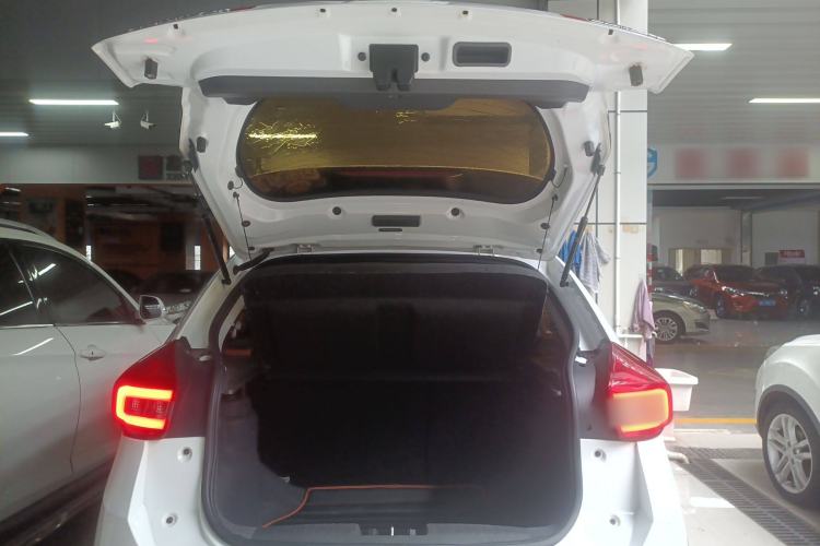Used Chery Tiggo 3X 2017 1.5L Automatic Fashion Edition Trunk