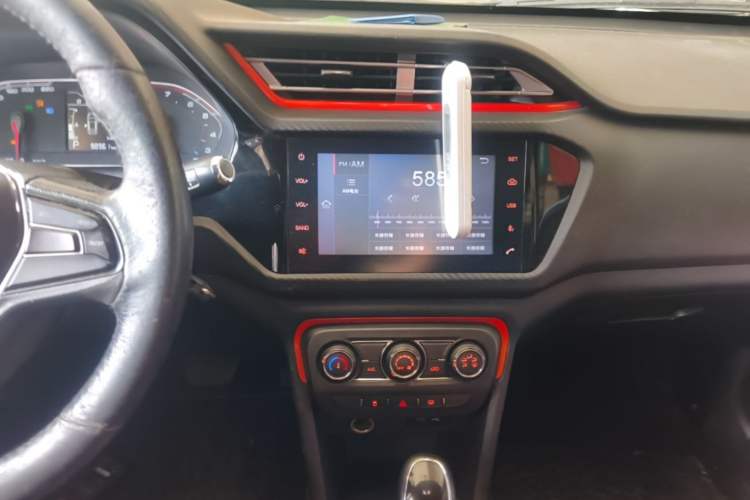 Used Chery Tiggo 3X 2017 1.5L Automatic Fashion Edition Audio And AC Panel