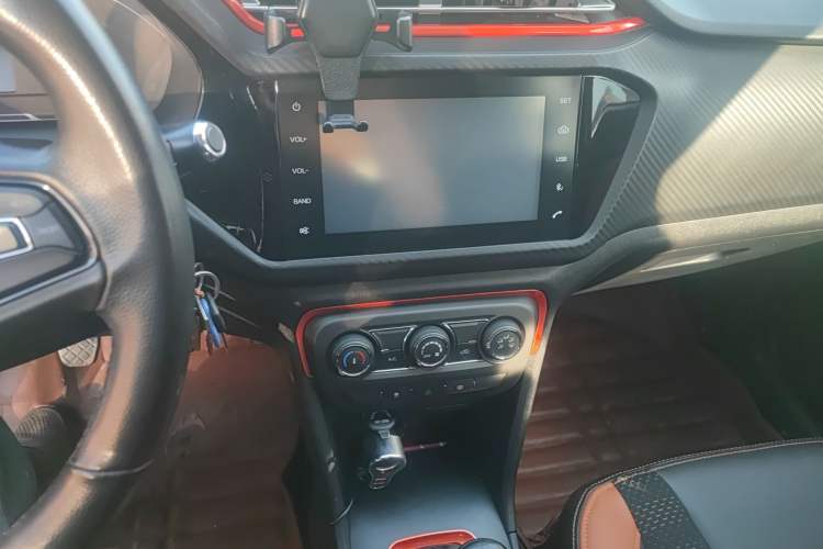 Used Chery Tiggo 3X 2017 1.5L Manual Luxury Edition Audio And AC Panel