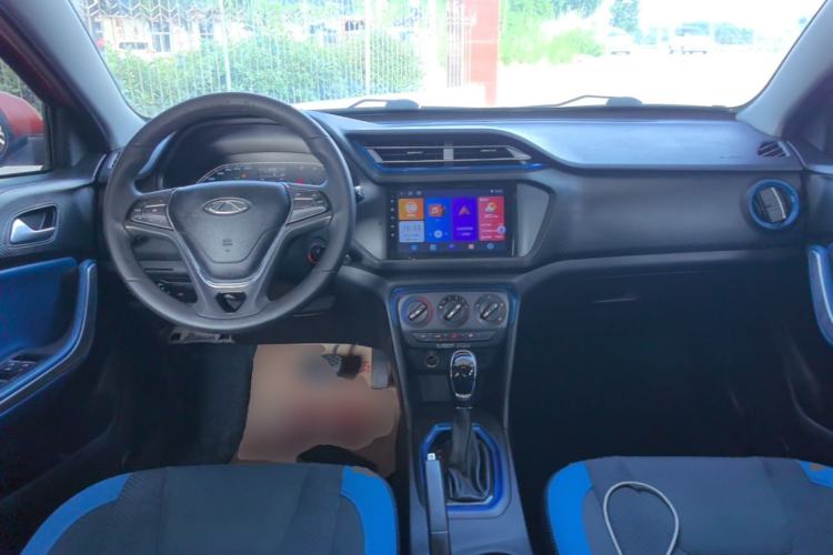 Used Chery Tiggo 3X 2017 1.5L Automatic Urban Leading Edition Center Console