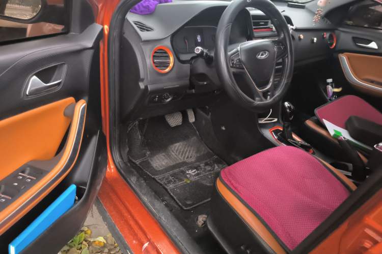 Used Chery Tiggo 3X 2017 1.5L Automatic Fashion Edition Driver Seat