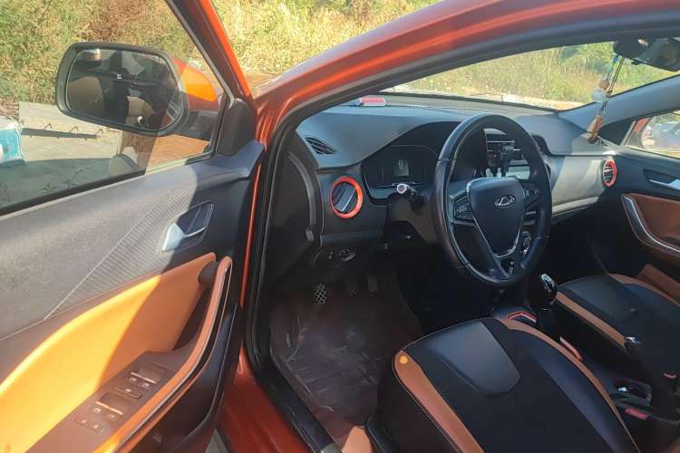 Used Chery Tiggo 3X 2017 1.5L Manual Luxury Edition Driver Seat