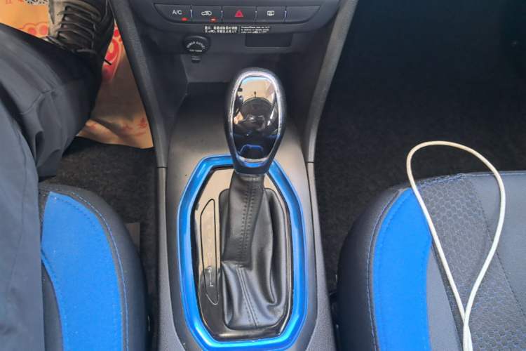 Used Chery Tiggo 3X 2017 1.5L Automatic Urban Leading Edition Gear Lever