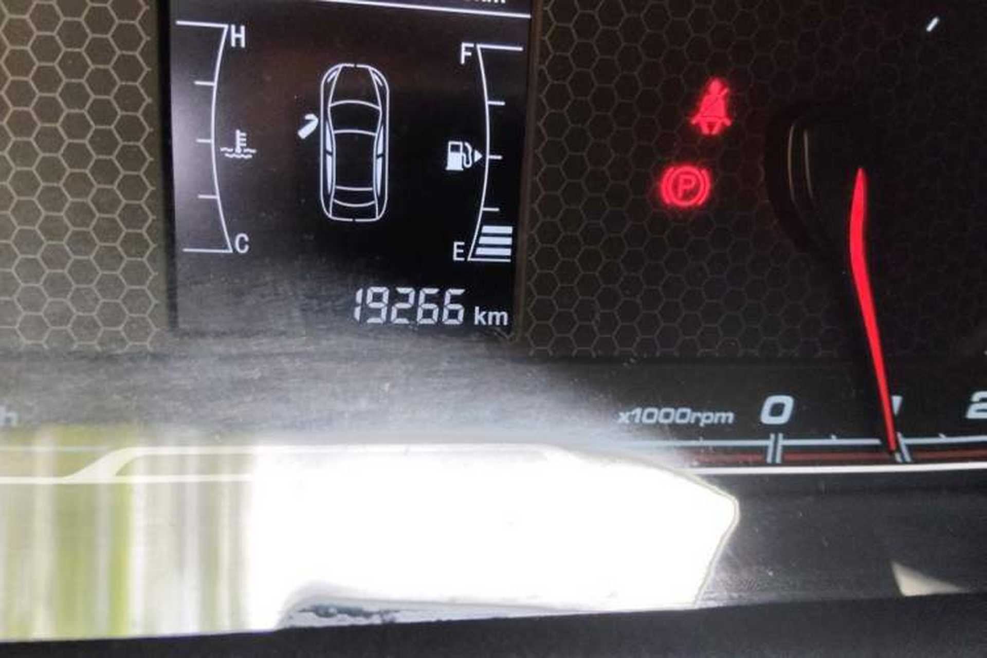Used Chery Tiggo 3X 2017 1.5L Manual Fashion Edition Odometer Close Up