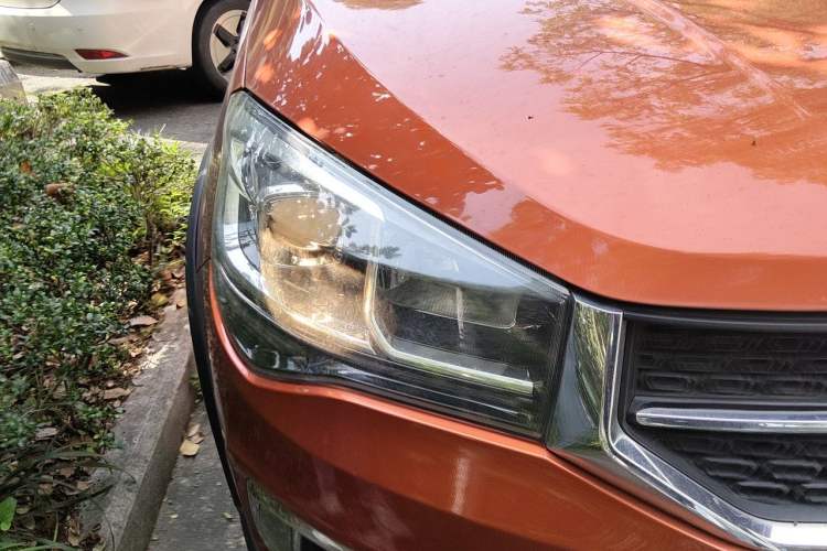 Used Chery Tiggo 3X 2017 1.5L Manual Fashion Edition Right Front Headlight