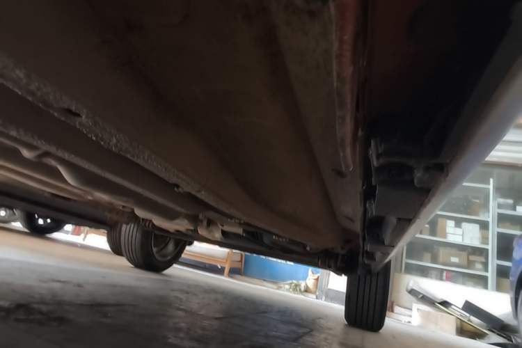 Used Chery Tiggo 3X 2017 1.5L Automatic Fashion Edition Right Side Sill