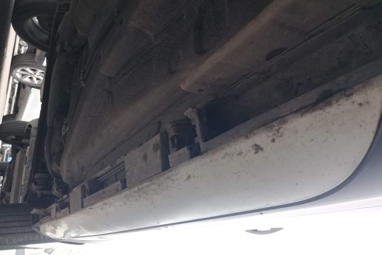 Used Chery Tiggo 3X 2017 1.5L Manual Fashion Edition Right Side Sill