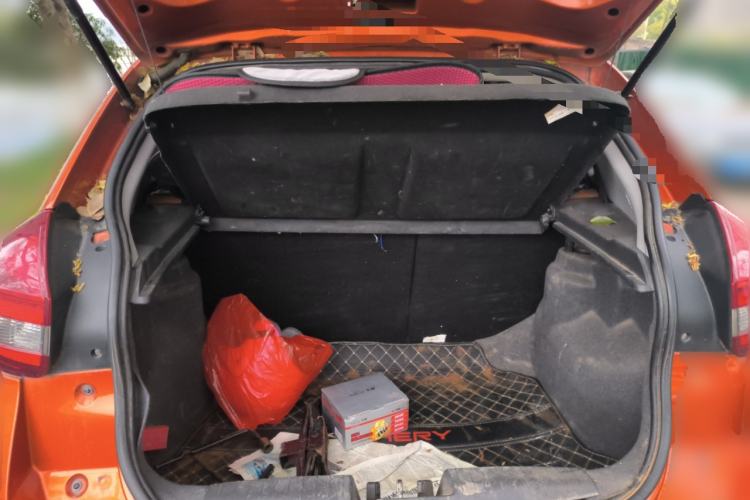 Used Chery Tiggo 3X 2017 1.5L Automatic Fashion Edition Trunk